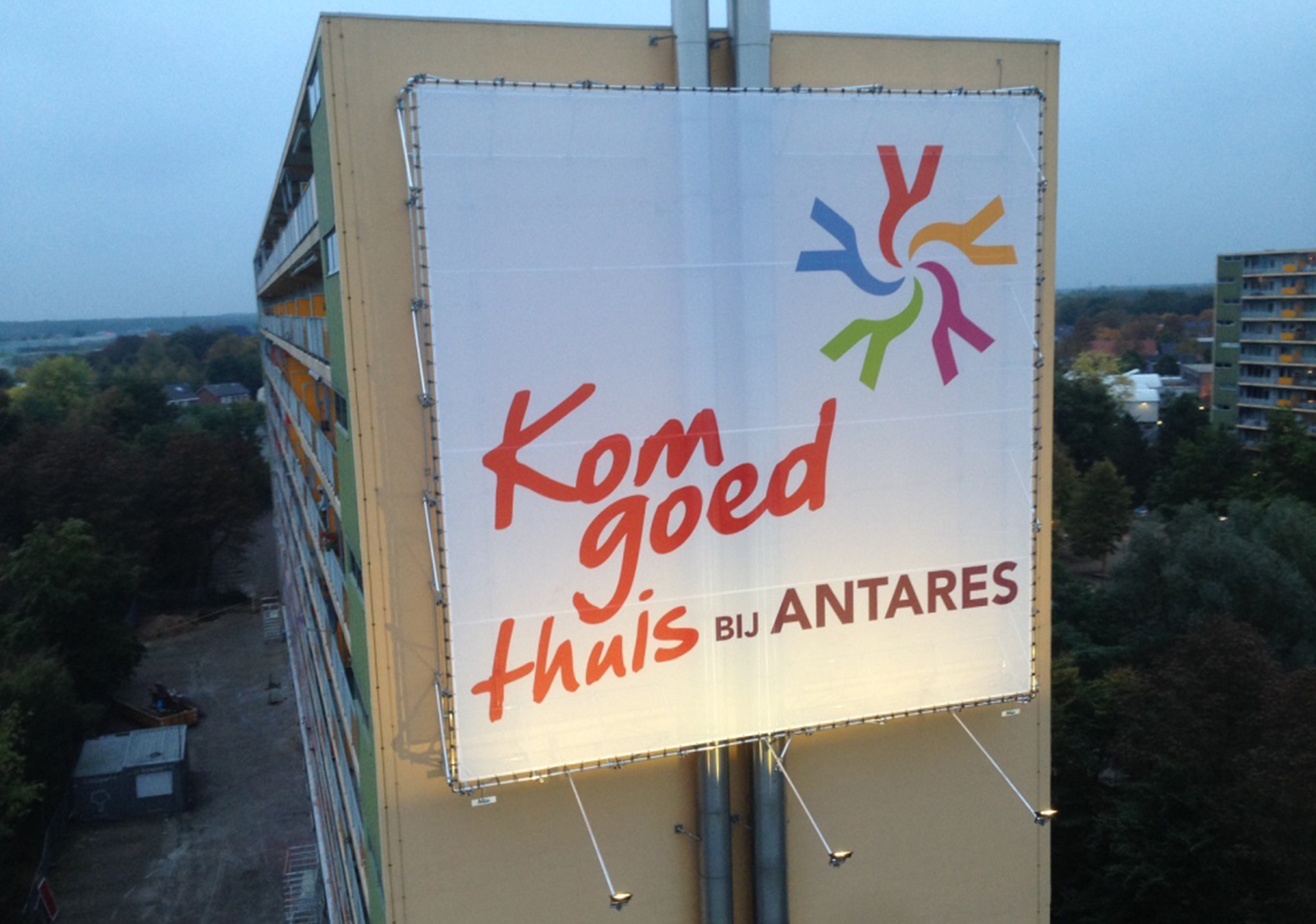 Spandoek en wandprint door Arton